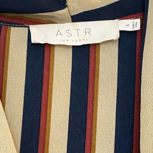 Sexy silky wrap front bodysuit - Picture 6 of 6